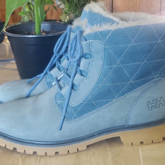 Helly Hansen VEGA Nubuck Leather Water Resistant Boots + BOC VEGAN Suede CLOGS - Picture 6 of 10